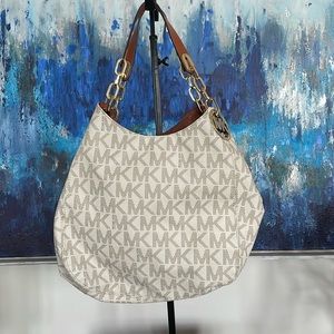 COPY - Michael Kors Signature bag Fulton